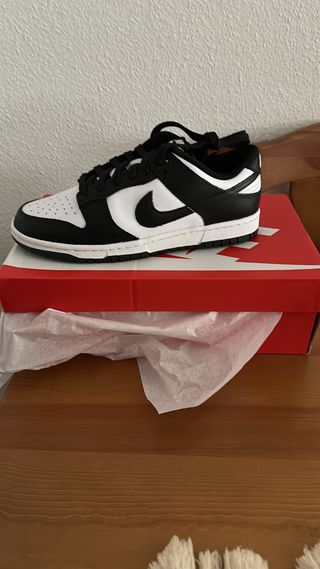 Nike Dunk Low Panda Talla 41
Nuevas Originales