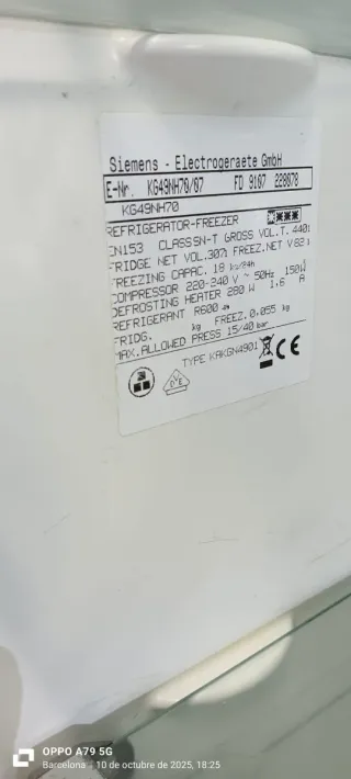 Nevera Combi Siemens
NO FROST ENERGÍA A+