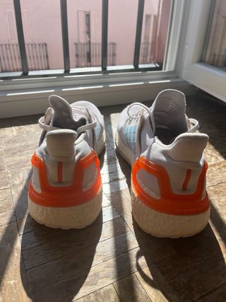 Adidas Ultraboost 20 - Blanco/Naranja