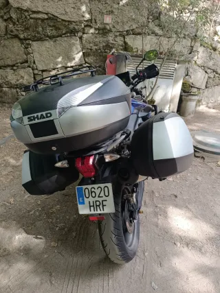 Baúl Shad para moto