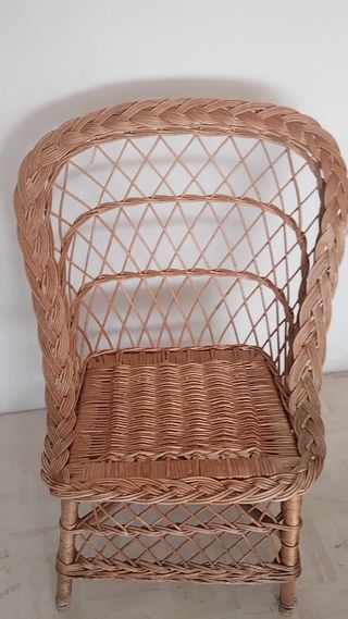 Silla de mimbre estilo peacock