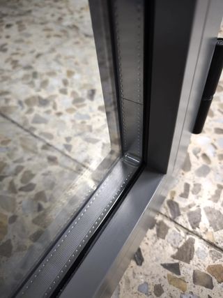 Ventana abatible RPT de Aluminio 162 x 122,7 cm