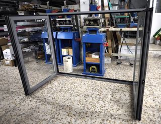 Ventana abatible RPT de Aluminio 162 x 122,7 cm