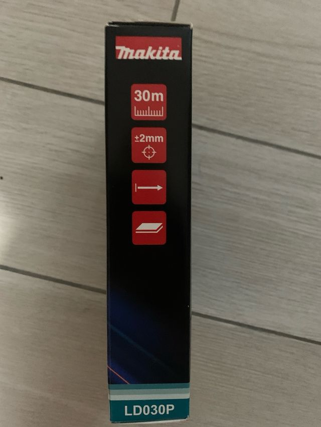 Misuratore laser Makita LD030P
