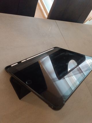 # #Rebaja ## iPad di sesta generazione da 32 GB + Apple Pencil