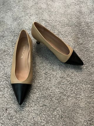 Zapatos Unisa beige y negro