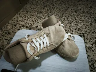 Bambas ante beige