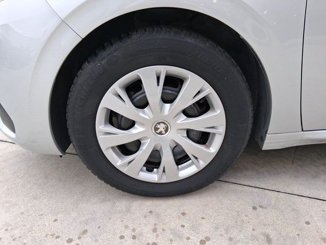 Peugeot 208 5P ACTIVE BlueHDi 73kW (100CV)