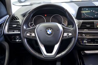 BMW X3   xDrive20d 