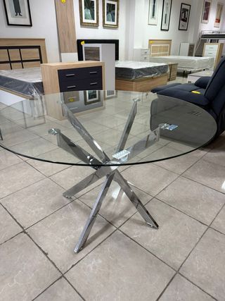 Mesa redonda cristal y metal
