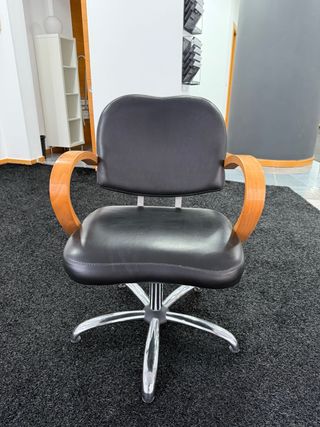 Sillón de Oficina Cuero y Madera