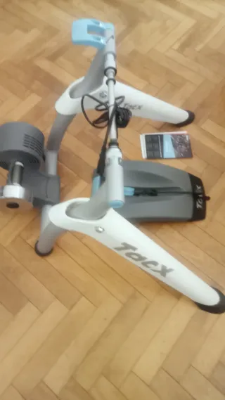Rodillo Tacx Flow Smart Entrenamiento