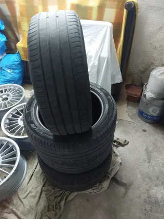 4 Neumáticos Michelin Primacy 3 215/50 R17