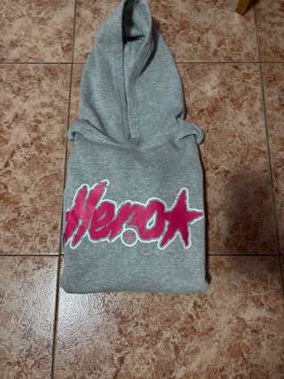 Chándal gris y fucsia talla M