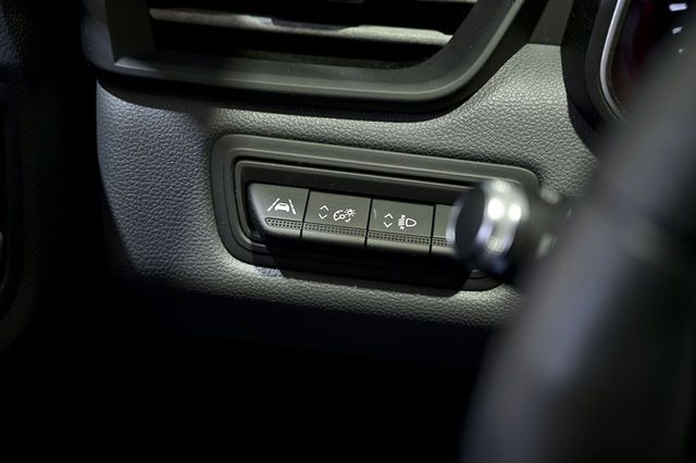 Renault Clio   Business Blue dCi 63 kW 85CV