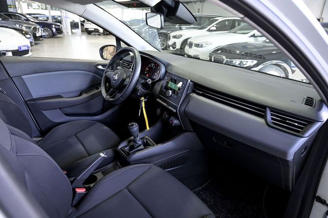 Renault Clio   Business Blue dCi 63 kW 85CV