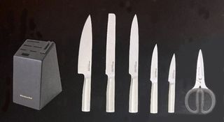 Set di coltelli con base e affilatrice KitchenAid