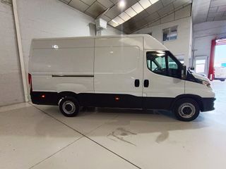 Iveco Daily 35-160 L2 H2 2022