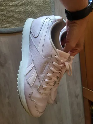 Zapatillas Reebok Rosa y Blancas