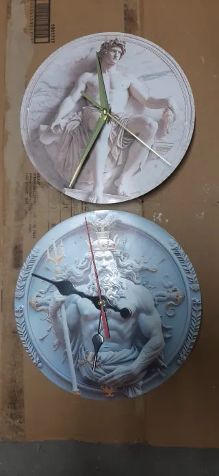 Coppia Orologi da Parete Decorativi