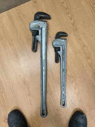 Llaves de grifa 36 y 24