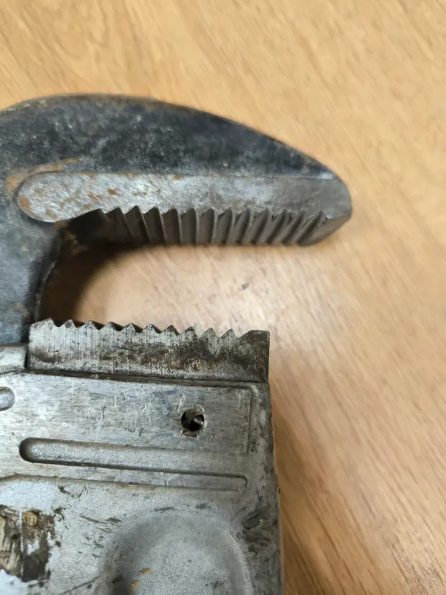 Llaves de grifa 36 y 24