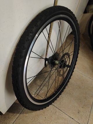 Rueda 26 Krip.X.Starlite 8 piñones 13/28.dientes.
