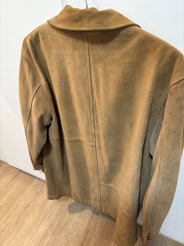 Chaquetón de ante camel