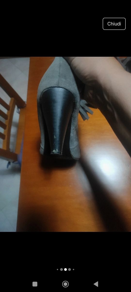 Stivaletti donna grigi con frange