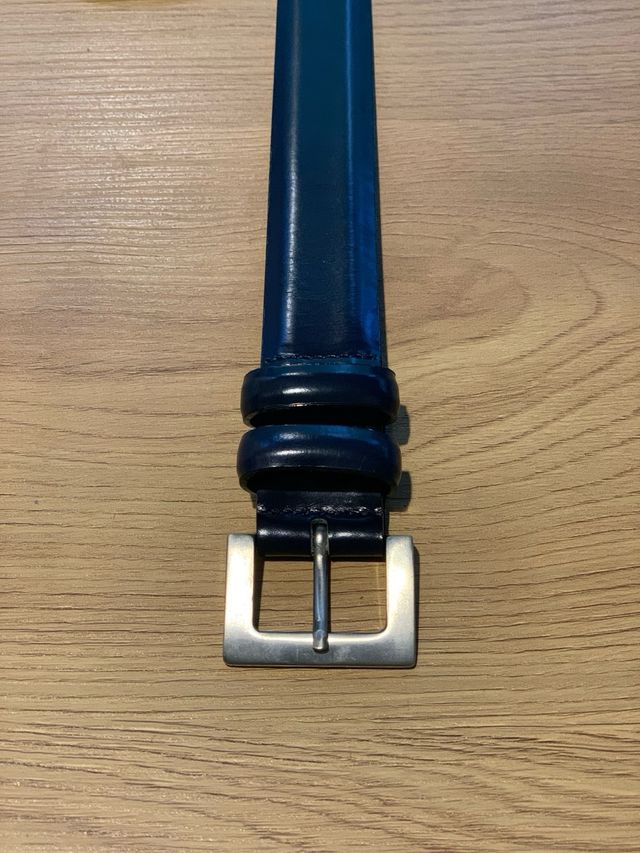 Cinturón Roberto Bellido azul piel