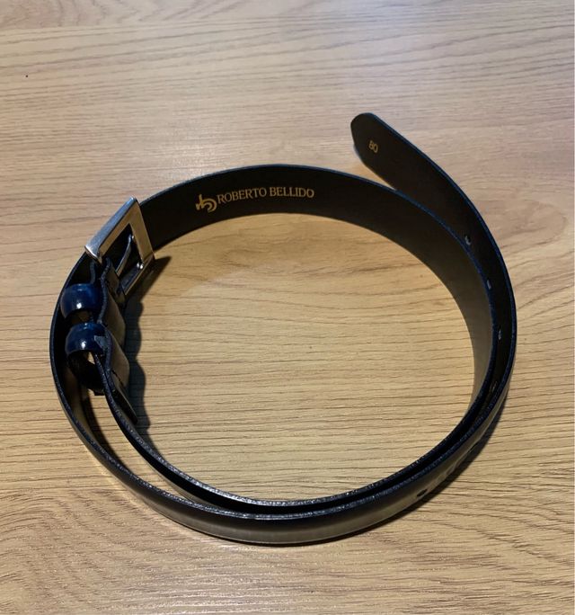 Cinturón Roberto Bellido azul piel