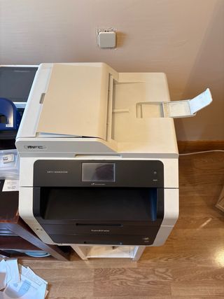 Impresora Brother MFC-9340CDW como nueva