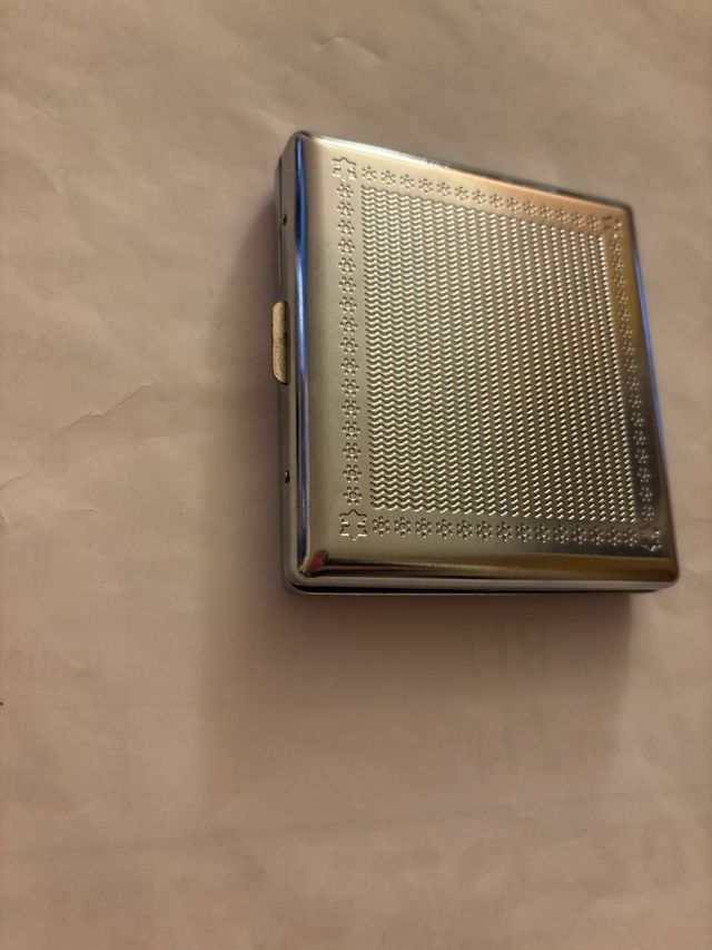 Porta Sigarette COME NUOVO In Metallo Unisex Da 20