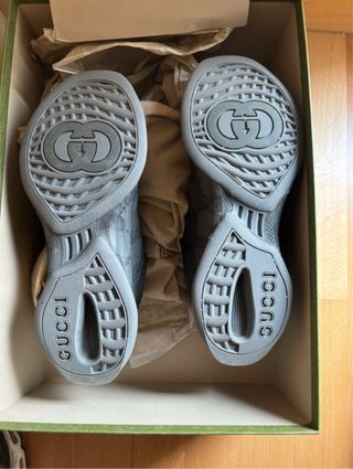 Zapatillas Gucci Run Monogram Grises