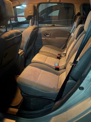 Renault Scenic 2015