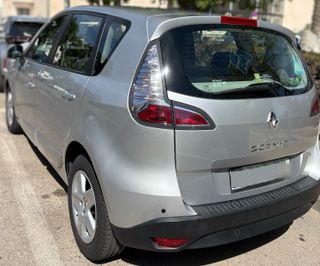 Renault Scenic 2015