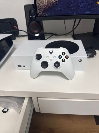 Xbox Series S bianca