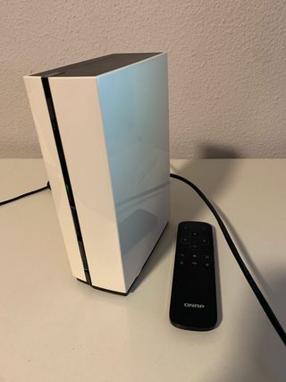 Disco NAS Qnap TAS-168 NAS+ANDROID  con 2TB