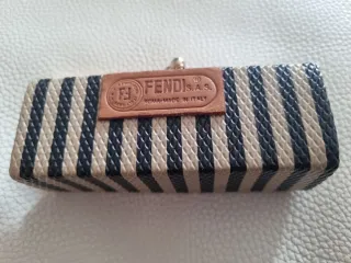 Funda estuche barra labial Fendi