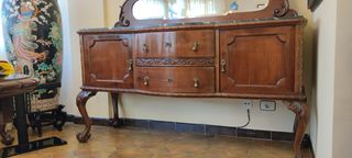 Aparador antiguo madera maciza con espejo