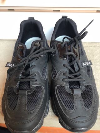 Zapatillas Apula Negras