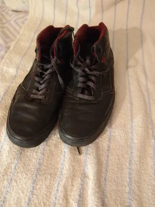 Zapatillas altas negras