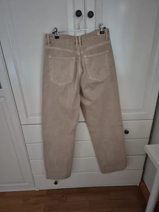 Pantalón vaquero Pull&Bear camel M/38