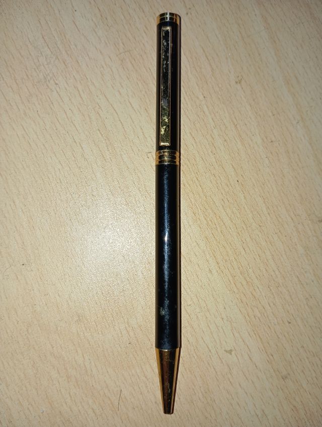 Bolígrafo (posible ST. Dupont). En laca china