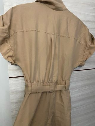 Mono beige mujer