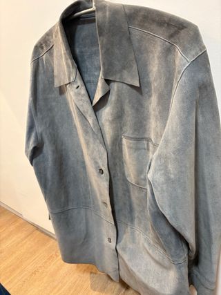 Chaqueta de ante azul claro 