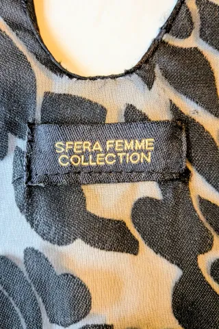 Kimono negro con flecos para evento