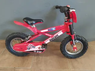 Bicicleta Ducati Corsa