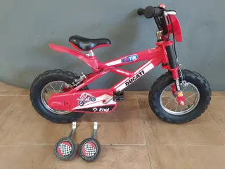 Bicicleta Ducati Corsa