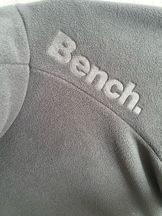 Sudadera Bench Negra con Bolsillos